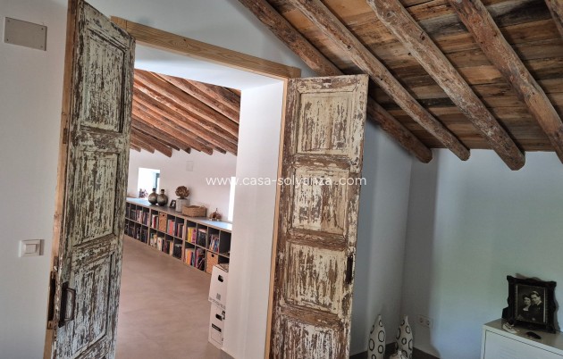 Reventa - Comercial - Almansa