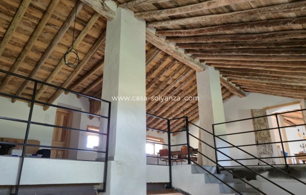 Reventa - Comercial - Almansa