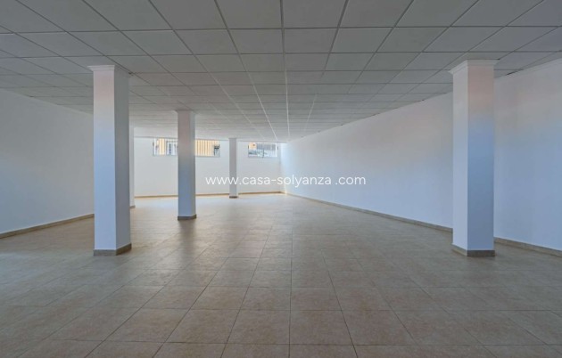 Herverkoop - Business local - Torrevieja - Antonio Machado
