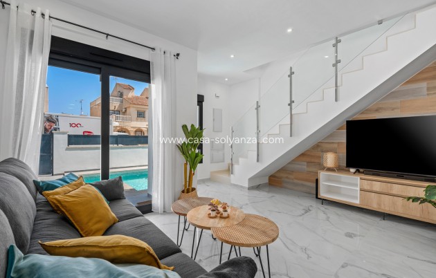 Resale - Villa - Torrevieja - Costa Blanca