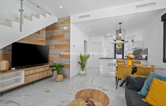 Resale - Villa - Torrevieja - Costa Blanca