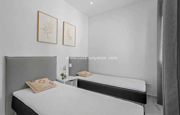 Resale - Villa - Torrevieja - Costa Blanca