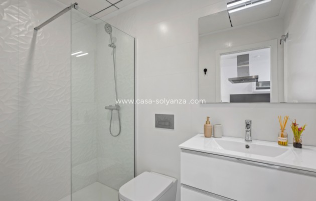 Resale - Villa - Torrevieja - Costa Blanca