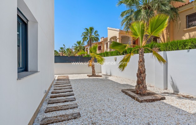 Resale - Villa - Torrevieja - Costa Blanca