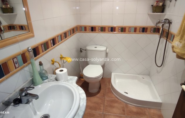 Resale - Villa - Caudete