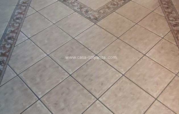 Resale - Villa - Caudete