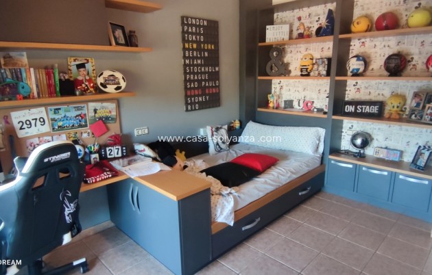 Resale - Villa - Caudete