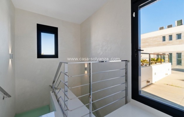 Resale - Villa - Orihuela Costa - Agua Marina