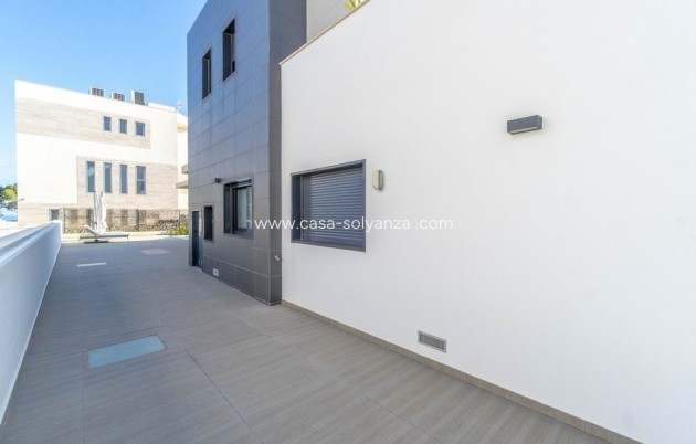 Resale - Villa - Orihuela Costa - Agua Marina