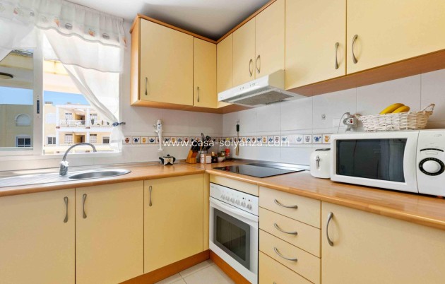 Resale - Apartment / flat - Orihuela Costa - Campoamor