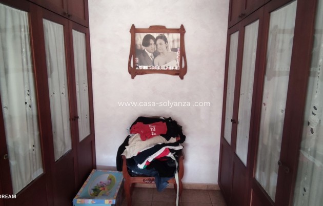 Resale - Villa - Caudete