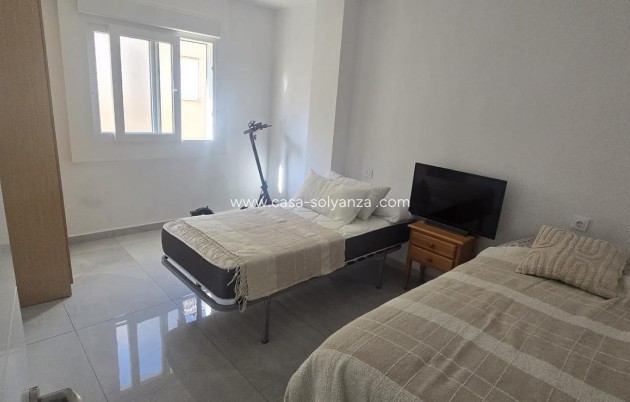Herverkoop - Appartement / flat - Torrevieja - Acequion