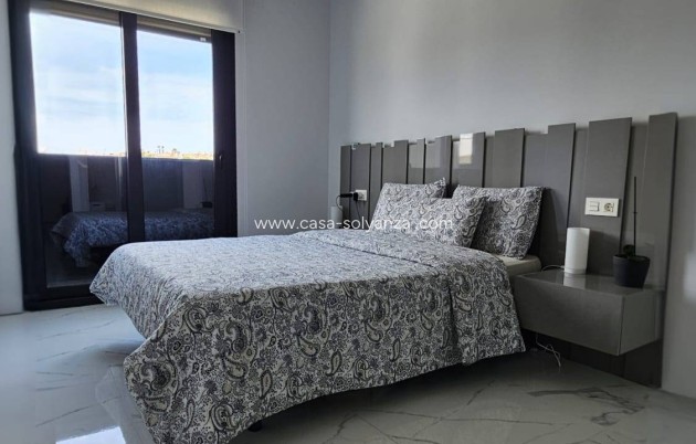 Herverkoop - Appartement / flat - Orihuela Costa - Los Altos