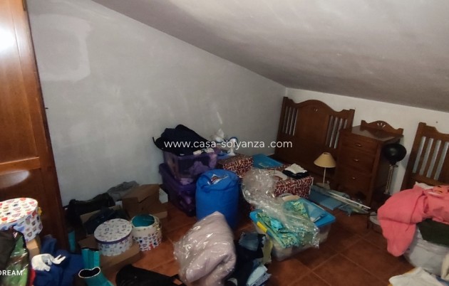 Resale - Villa - Caudete