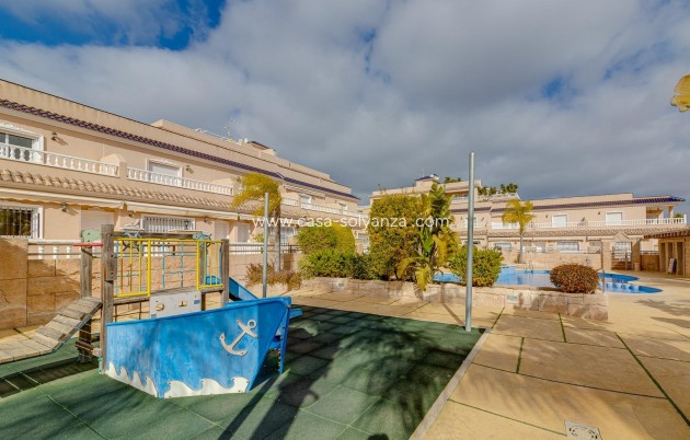 Herverkoop - Bungalow - Orihuela Costa - Los Dolses