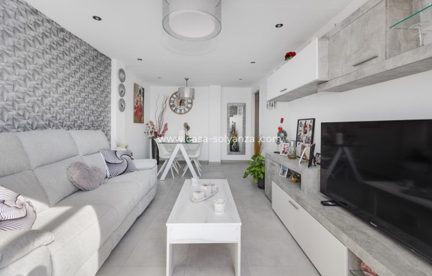 Herverkoop - Appartement / flat - Torrevieja - Playa De Los Naufragos