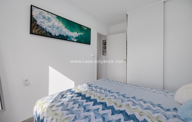 Herverkoop - Appartement / flat - Torrevieja - Playa De Los Naufragos