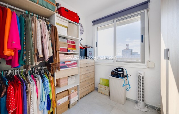 Herverkoop - Appartement / flat - Torrevieja - Playa De Los Naufragos