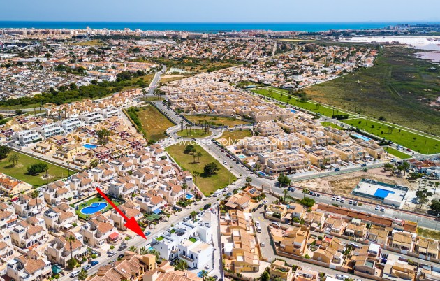 Herverkoop - Villa - Torrevieja