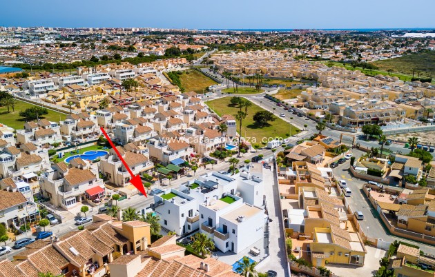 Herverkoop - Villa - Torrevieja