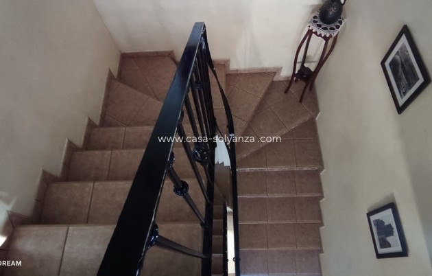 Resale - Villa - Caudete