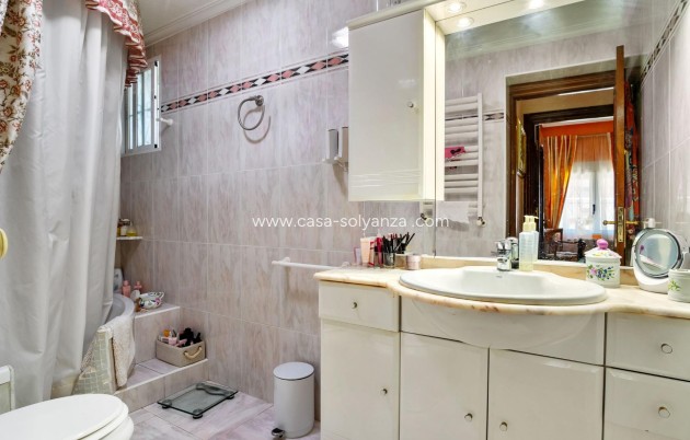 Revente - Villa - Orihuela Costa - Campoamor