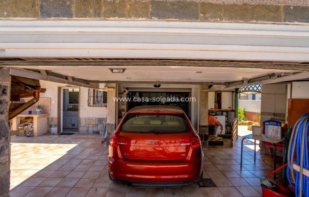 Revente - Villa - Orihuela Costa - Campoamor