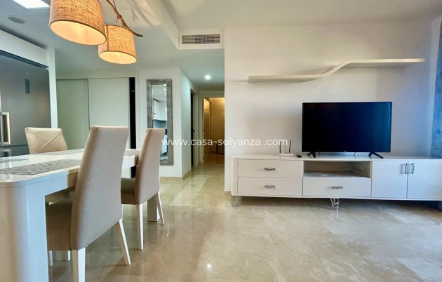 Resale - Apartment / flat - Torrevieja - Punta Prima