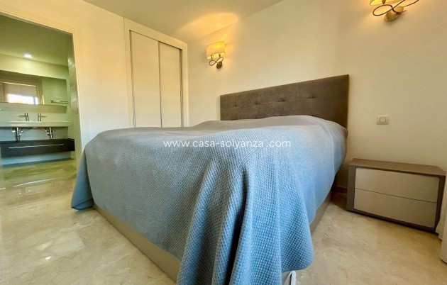 Resale - Apartment / flat - Torrevieja - Punta Prima