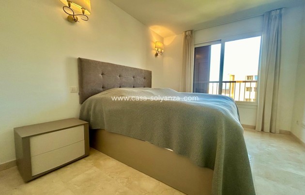 Resale - Apartment / flat - Torrevieja - Punta Prima
