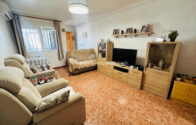 Herverkoop - Appartement / flat - Orihuela - Inland