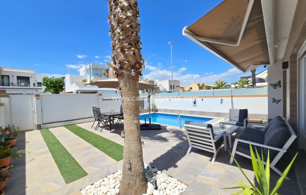 Herverkoop - Villa - Pilar de la Horadada - Costa Blanca