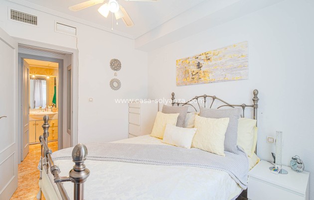 Herverkoop - Appartement / flat - Punta Prima - La Ciñuelica