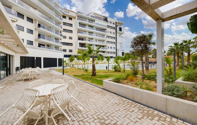Herverkoop - Appartement / flat - Orihuela Costa - Campoamor