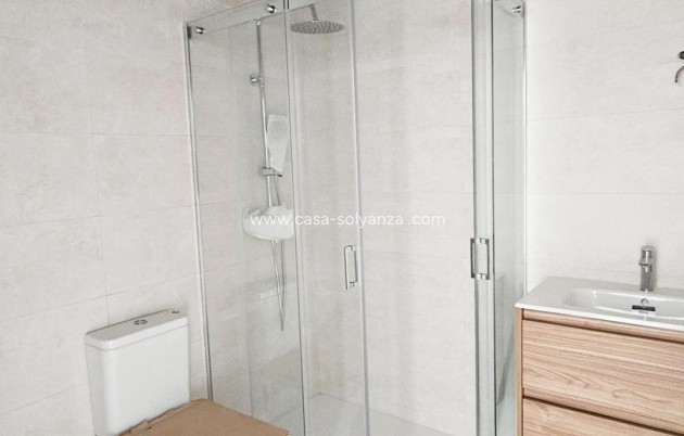 Herverkoop - Appartement / flat - Torrevieja - Paseo Maritimo