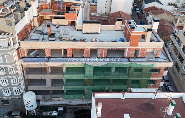 Herverkoop - Appartement / flat - Torrevieja - Paseo Maritimo