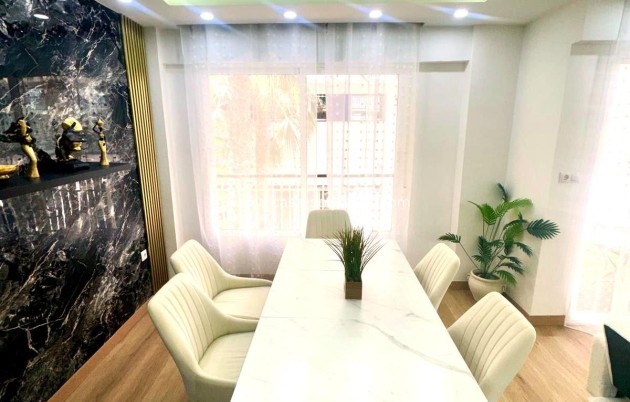 Herverkoop - Appartement / flat - Torrevieja - Centro - Muelle Pesquero