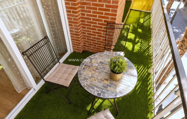 Herverkoop - Appartement / flat - Torrevieja - Centro - Muelle Pesquero