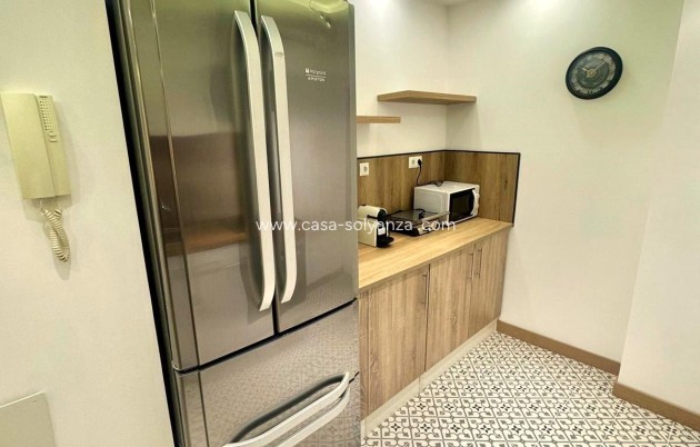 Herverkoop - Appartement / flat - Torrevieja - Centro - Muelle Pesquero