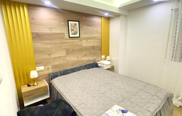 Herverkoop - Appartement / flat - Torrevieja - Centro - Muelle Pesquero