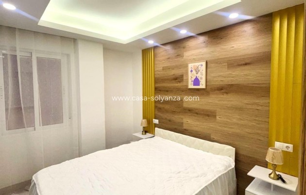 Herverkoop - Appartement / flat - Torrevieja - Centro - Muelle Pesquero