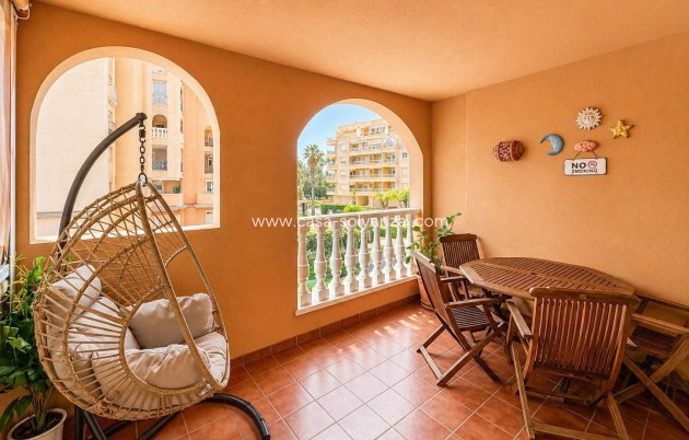 Herverkoop - Appartement / flat - Torrevieja - Los Frutales