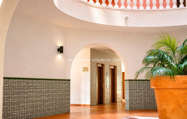 Herverkoop - Appartement / flat - Torrevieja - Los Frutales