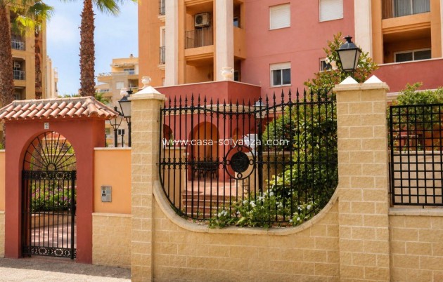 Herverkoop - Appartement / flat - Torrevieja - Los Frutales