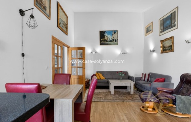 Resale - Villa - Torrevieja - Costa Blanca