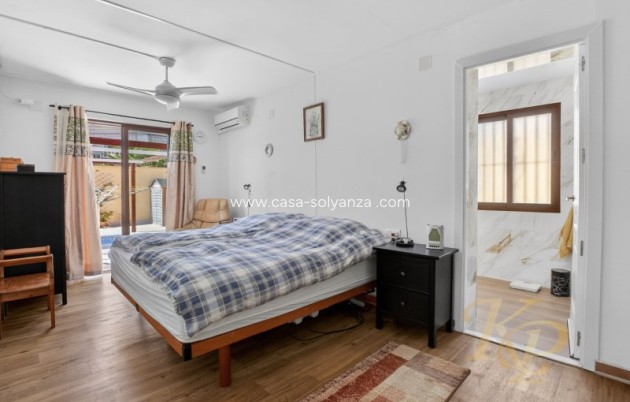 Resale - Villa - Torrevieja - Costa Blanca