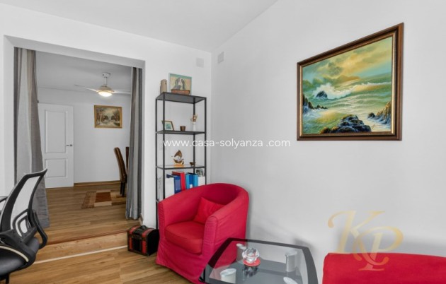 Resale - Villa - Torrevieja - Costa Blanca