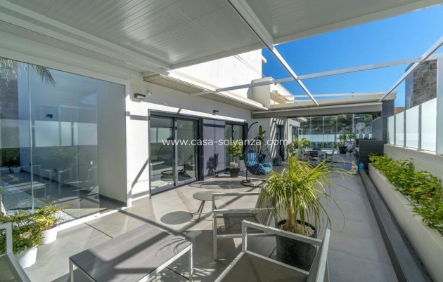 Resale - Villa - Orihuela Costa - Campoamor