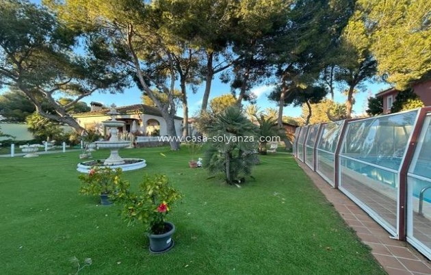 Resale - Villa - Orihuela Costa - Altos De Campoamor