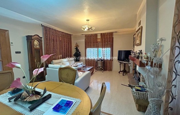 Resale - Villa - Orihuela Costa - Altos De Campoamor